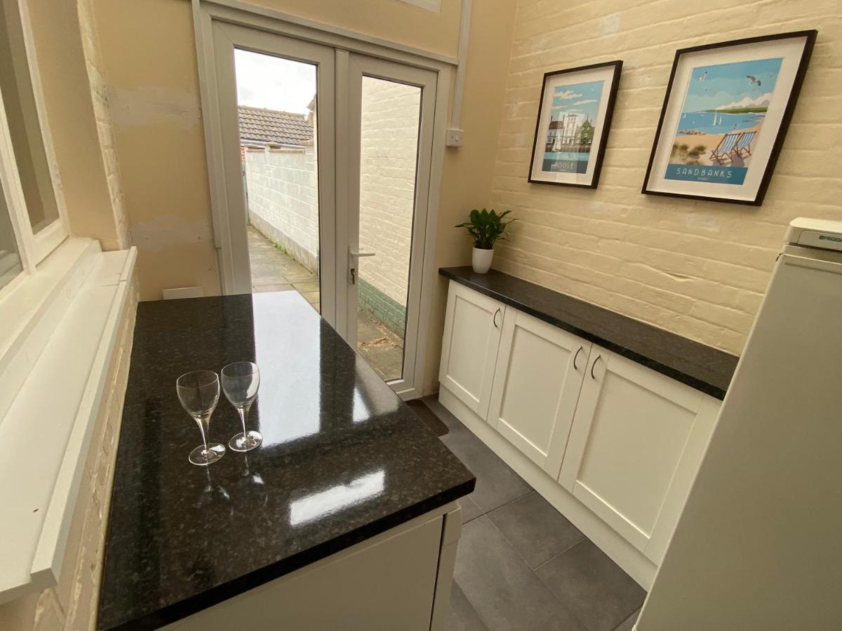 3 Double Bed House 10 Mins From Sandbanks Poole Εξωτερικό φωτογραφία